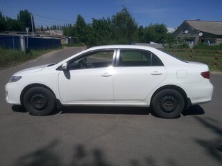 2011 Toyota Corolla X (E140, E150) Рестайлинг, белый, 1050000 рублей, вид 3