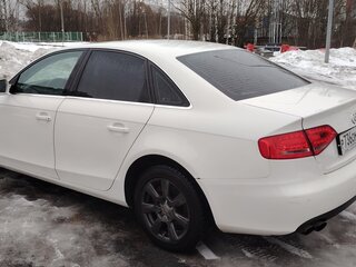 2011 Audi A4 IV (B8), белый, 900000 рублей, вид 4