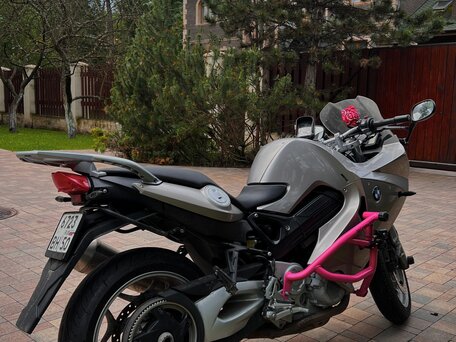 2009 BMW F 800 ST, серебристый, 490000 рублей, вид 4