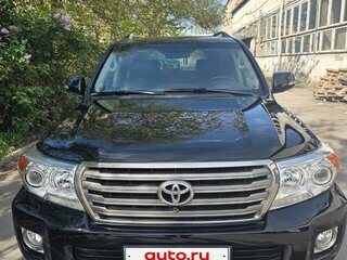 2013 Toyota Land Cruiser 200 Series Рестайлинг 1, чёрный, 4560000 рублей, вид 1