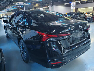 2025 Nissan Altima VI (L34) Рестайлинг, чёрный, 2400100 рублей, вид 3