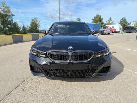2019 BMW 3 серии 330i VII (G2x), чёрный, 3750000 рублей, вид 1