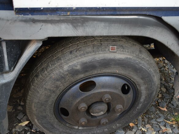 1999 Fuso (Mitsubishi) Canter, белый, 1280000 рублей - вид 2