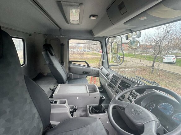 2015 Nissan Mixer, серебристый, 11000000 рублей - вид 32