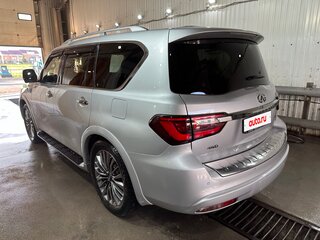 2021 Infiniti QX80 I Рестайлинг 3, серый, 6100000 рублей, вид 4