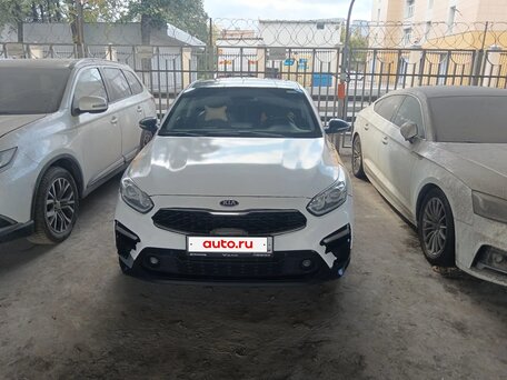 Kia Cerato IV