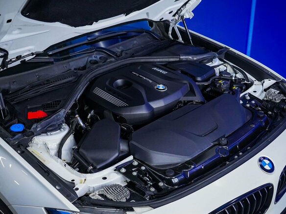 2020 BMW 3 серии 320i xDrive VI (F3x) Рестайлинг, белый - вид 4