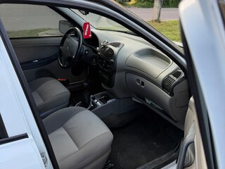 2011 Lada (ВАЗ) Kalina I, белый, 310000 рублей, вид 3