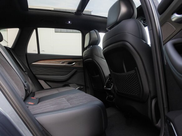 2026 Geely Monjaro I Рестайлинг, серый, 4905990 рублей - вид 13