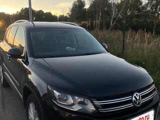 2013 Volkswagen Tiguan I Рестайлинг, чёрный, 1350000 рублей, вид 1