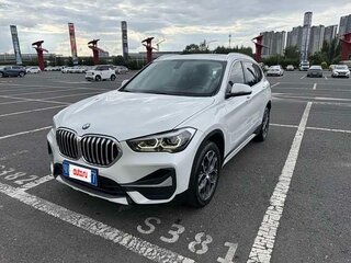 2021 BMW X1 18i sDrive II (F48) Рестайлинг, белый, 2190222 рублей, вид 1