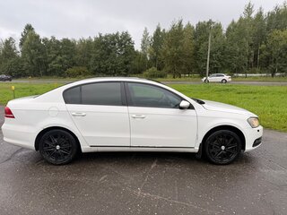 2011 Volkswagen Passat B7, белый, 690000 рублей, вид 3