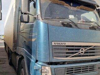 2014 Volvo FH, синий, 5000000 рублей, вид 2