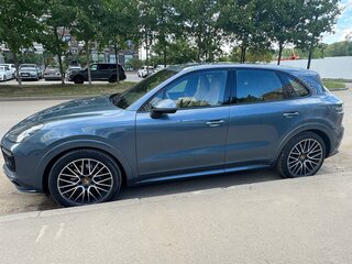 2019 Porsche Cayenne III, голубой, 6100000 рублей, вид 4