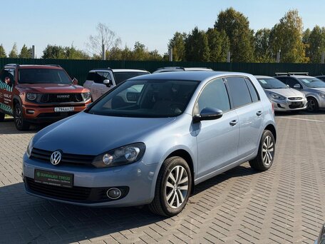 Volkswagen Golf VI