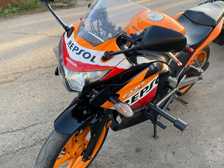 2013 Honda CBR 250R, оранжевый, 260000 рублей, вид 2