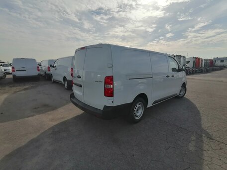 2024 Citroen Jumpy, белый, 4890000 рублей, вид 4