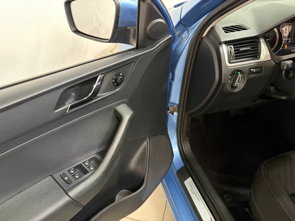 2016 Skoda Rapid I, синий, 1069000 рублей - вид 16