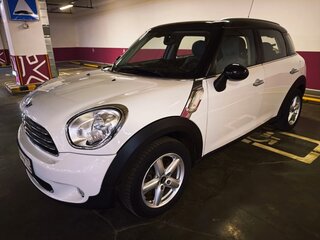 2013 Mini Countryman Cooper I, белый, 1300000 рублей, вид 1