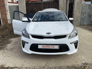 2020 Kia Rio IV, белый, 1550000 рублей, вид 1
