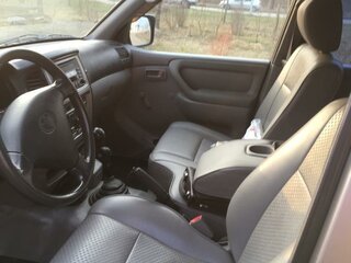 2005 Toyota Land Cruiser 105 100 Series Рестайлинг 1, серый, 3200000 рублей, вид 4