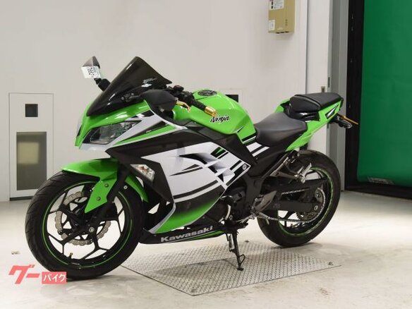 2015 Kawasaki Ninja 250R, зелёный, 400000 рублей