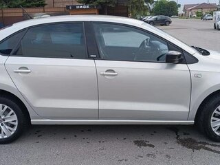 2014 Volkswagen Polo V, серебристый, 1100000 рублей, вид 3