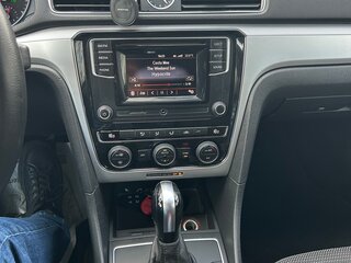 2015 Volkswagen Passat (North America and China) I, белый, 1290000 рублей, вид 3
