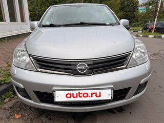 2011 Nissan Tiida I Рестайлинг, серый, 850000 рублей, вид 2