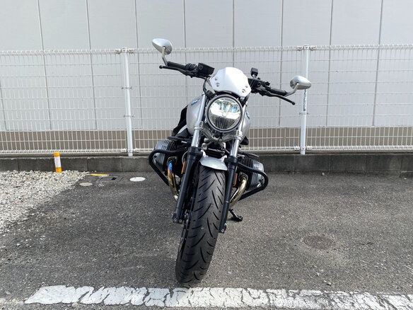 2022 BMW R Nine T Pure, серый, 1350000 рублей - вид 2