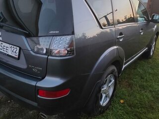 2008 Mitsubishi Outlander II, серый, 1400000 рублей, вид 5