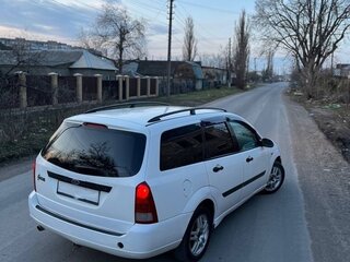 1999 Ford Focus I, белый, 299000 рублей, вид 2