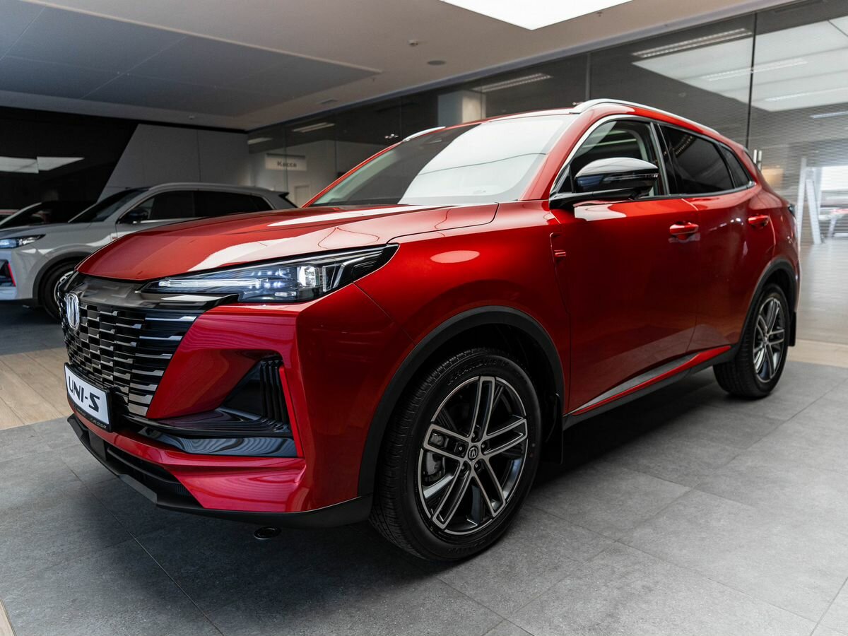 Открыть фотографии: Changan UNI-S I