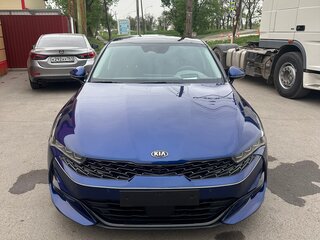 2020 Kia K5 III, фиолетовый, 3200000 рублей, вид 4