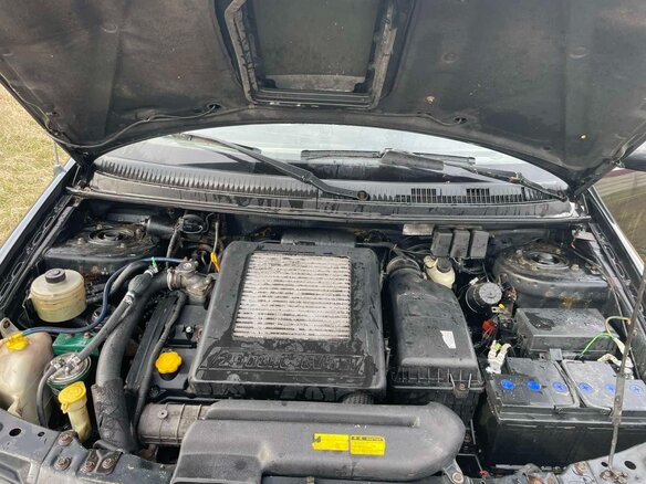2000 Kia Carnival I, чёрный, 455913 рублей - вид 11