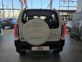 2026 Lada (ВАЗ) Niva Travel I Рестайлинг, белый, 1789000 рублей, вид 5
