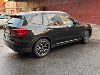 2021 BMW X3 20i xDrive III (G01), чёрный, 3950000 рублей, вид 2