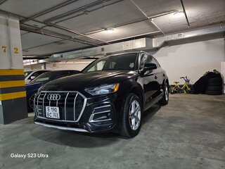 2021 Audi Q5 45 TFSI II (FY) Рестайлинг, чёрный, 3550000 рублей, вид 3