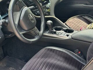 2023 Toyota Camry VIII (XV70) Рестайлинг, серый, 1500000 рублей, вид 5