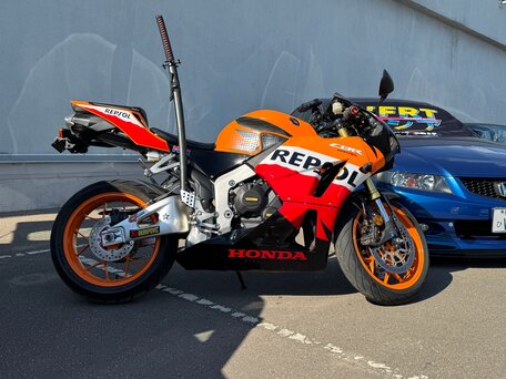 2013 Honda CBR 600RR, оранжевый, 699999 рублей, вид 4