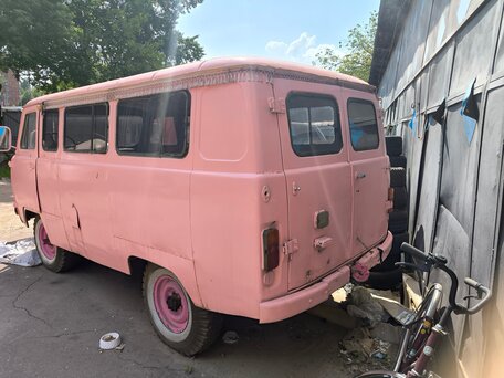 1991 УАЗ 3741, розовый, 150000 рублей, вид 4