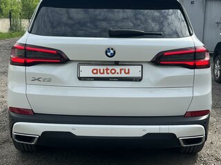 2021 BMW X5 25d IV (G05/G18), белый, 7100000 рублей, вид 5