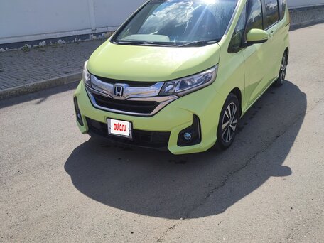 2018 Honda Freed+ II, жёлтый, 1250000 рублей, вид 2