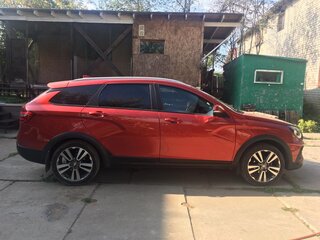 2021 Lada (ВАЗ) Vesta SW Cross I, красный, 950000 рублей, вид 4