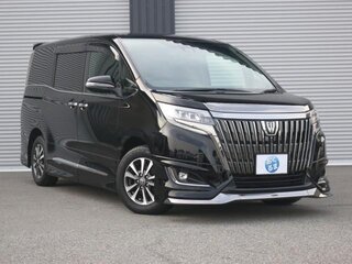 2019 Toyota Esquire I Рестайлинг, чёрный, 2465400 рублей, вид 2