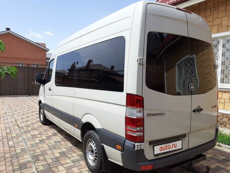 2012 Mercedes-Benz Sprinter, бежевый, 4000000 рублей, вид 4