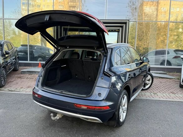 2018 Audi Q5 II (FY), синий, 2275000 рублей - вид 6