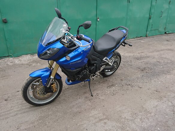 2010 Triumph Tiger 1050, синий