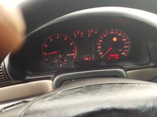 1998 Audi A4 I (B5), серебристый, 140000 рублей, вид 4