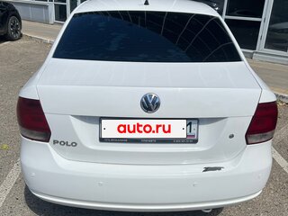 2011 Volkswagen Polo V, белый, 750000 рублей, вид 3